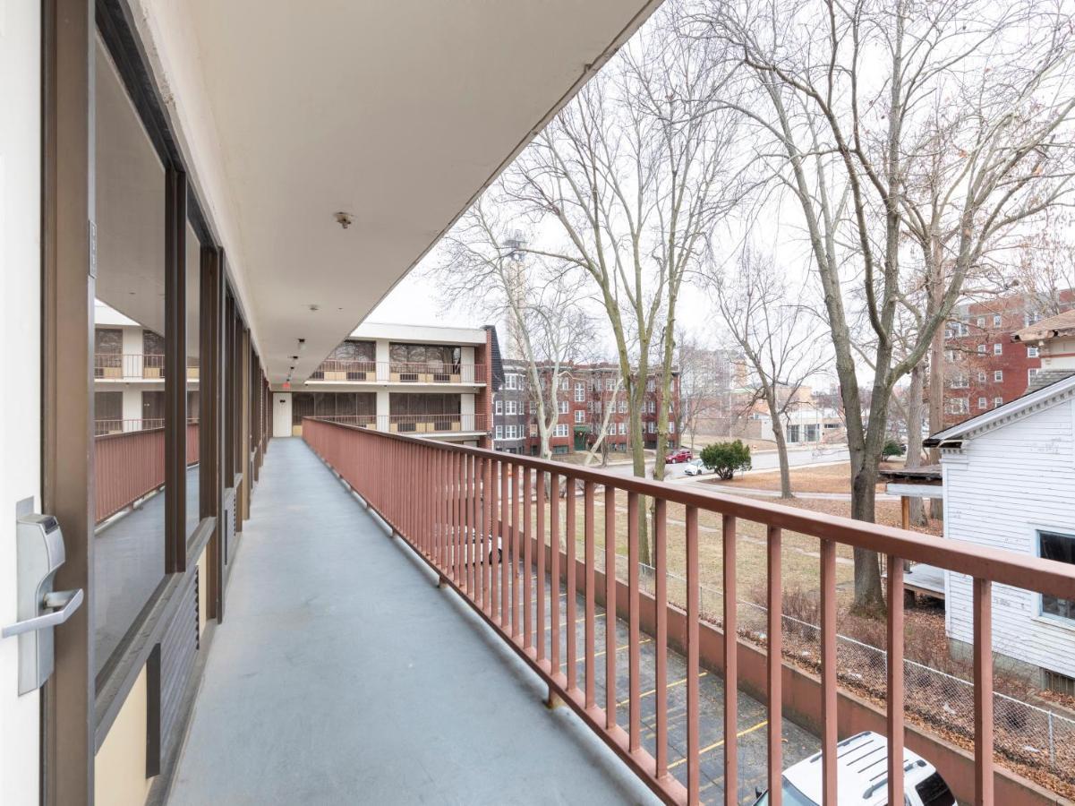 Mansion View Inn & Suites Springfield Exterior photo